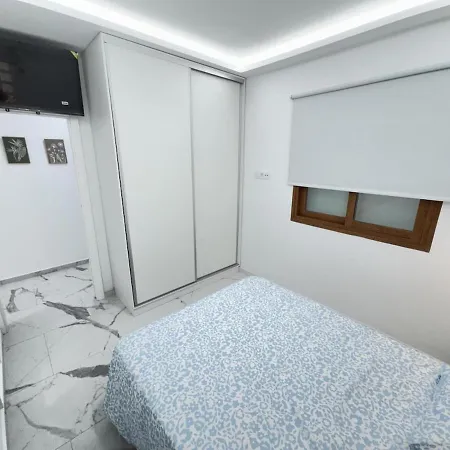 Apartment Cozy With Wi-fi-322 *
